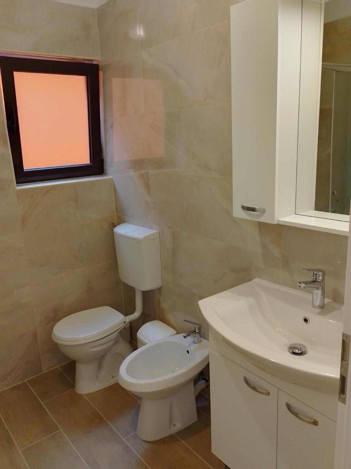Lili Novigrad (Istria) Quarto foto